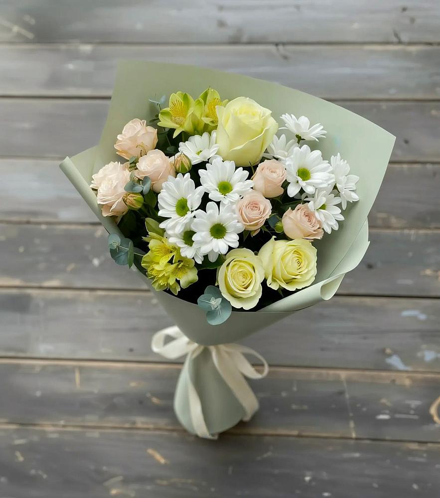 Букет цветов из: Альстромерии, Розы и Хризантемы в Багратионовске