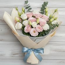 Букет цветов из:  Лизиантусы в Багратионовске