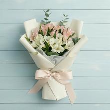 Букет цветов из:  Альстромерии #REPLACE_PRED# Багратионовске