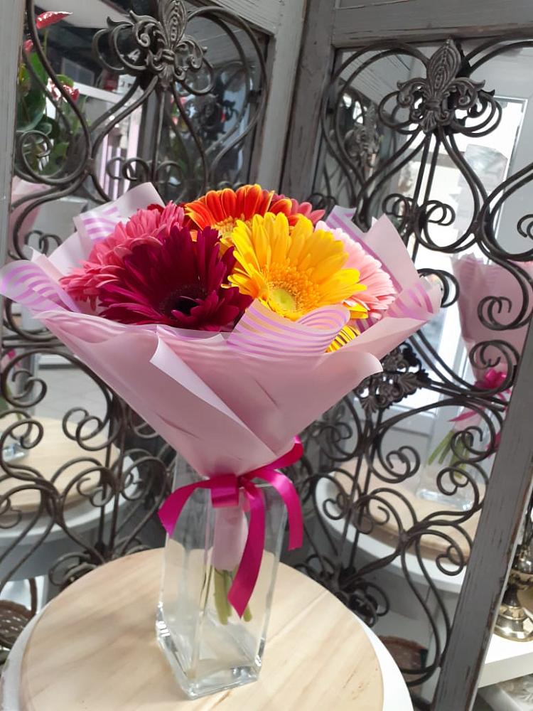 Букет цветов из: Герберы в Багратионовске