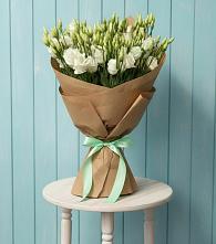 Букет цветов из:  Лизиантусы в Багратионовске