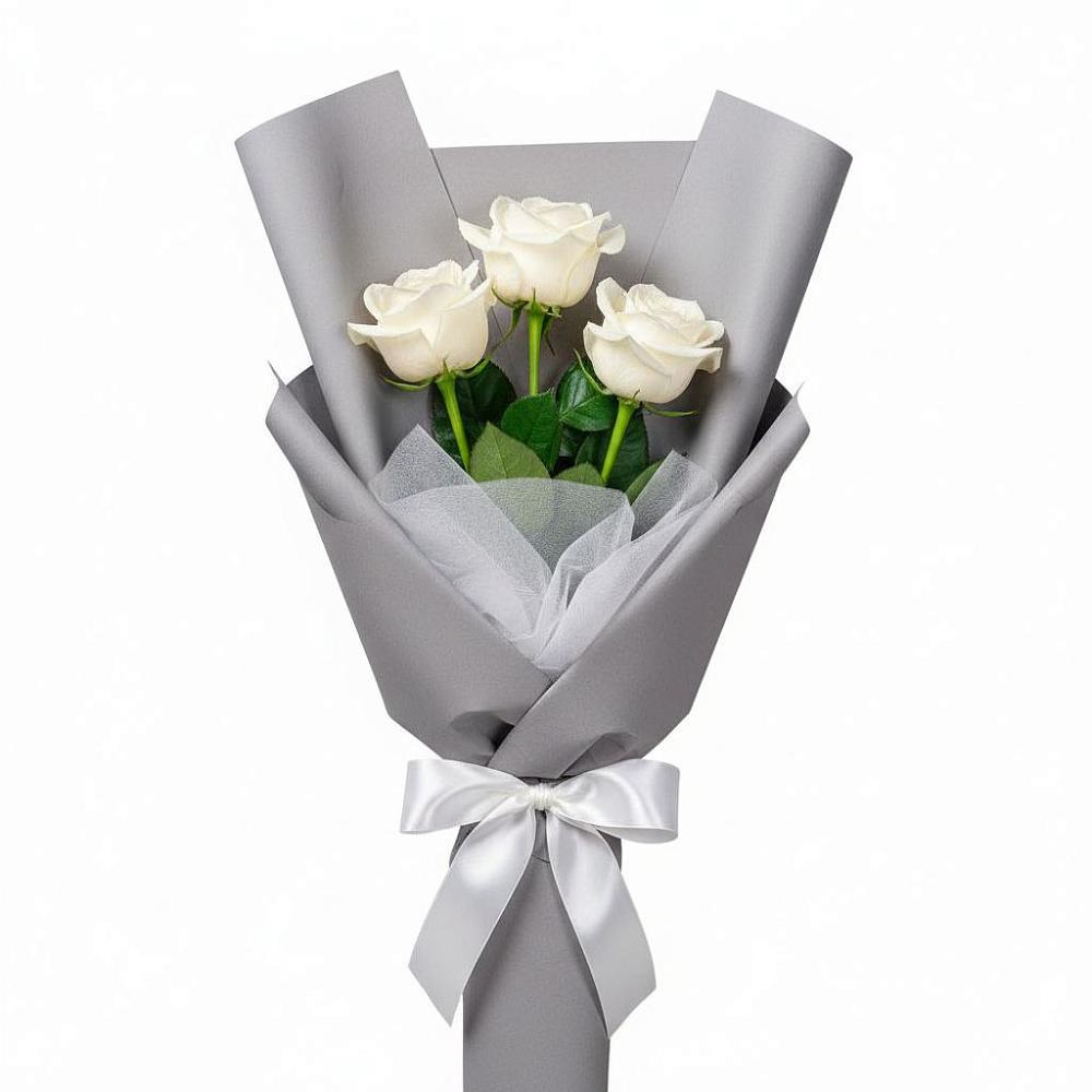 Букет 3 белые розы в Багратионовске