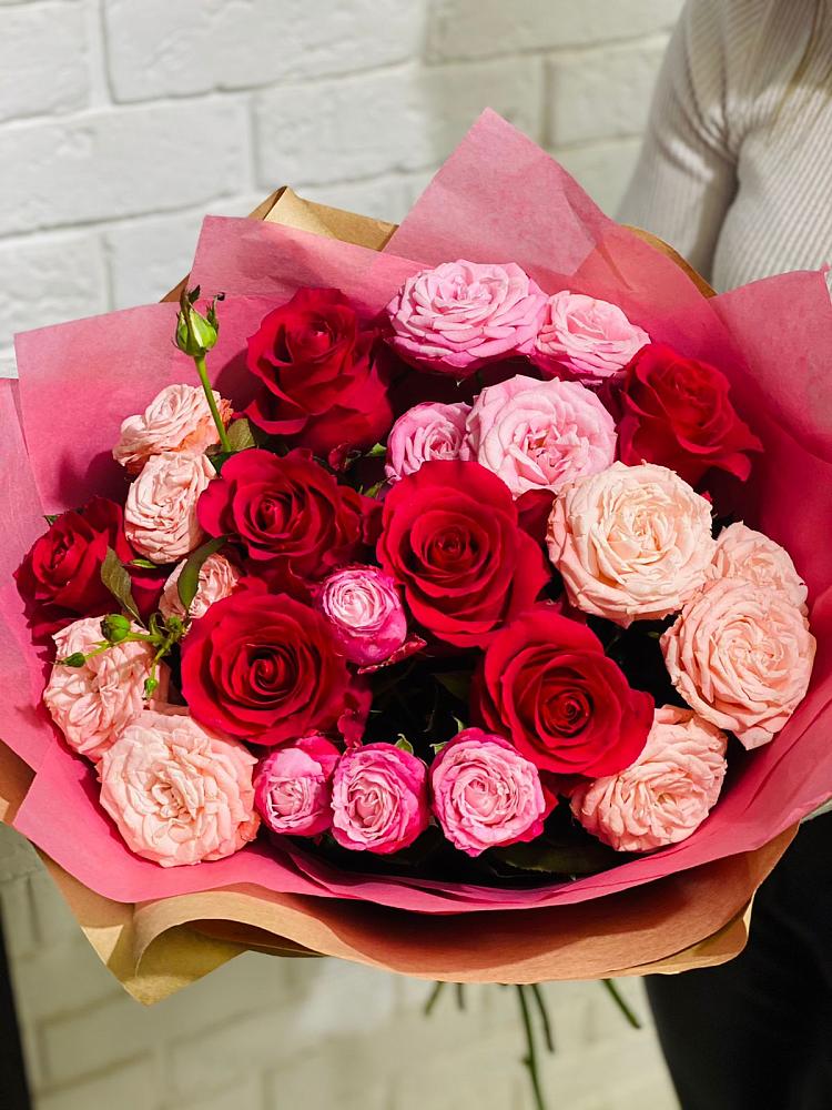 Букет цветов из: Розы в Багратионовске