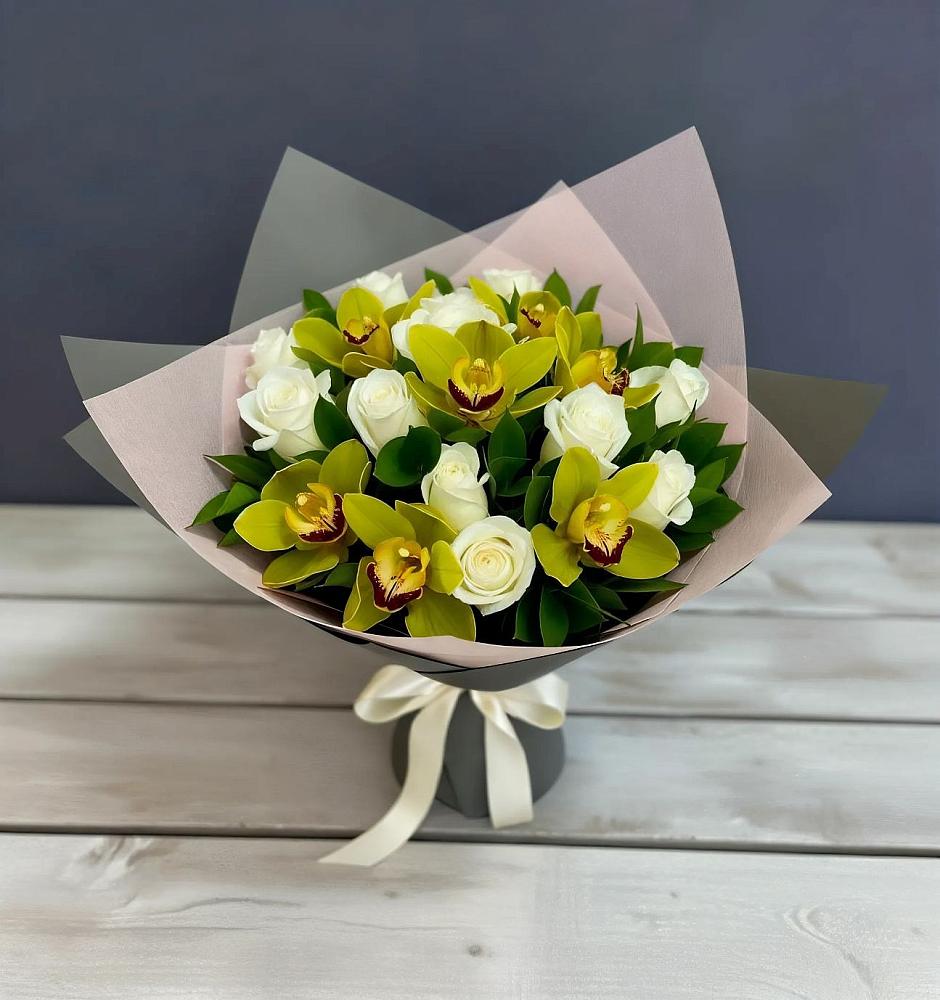 Букет цветов из: Орхидеи и Розы в Багратионовске